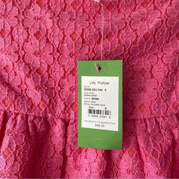 NWT Lilly Pulitzer Hotty Pink Petal Pusher Lace Mini Skirt Women's 6 - Picture 4 of 5